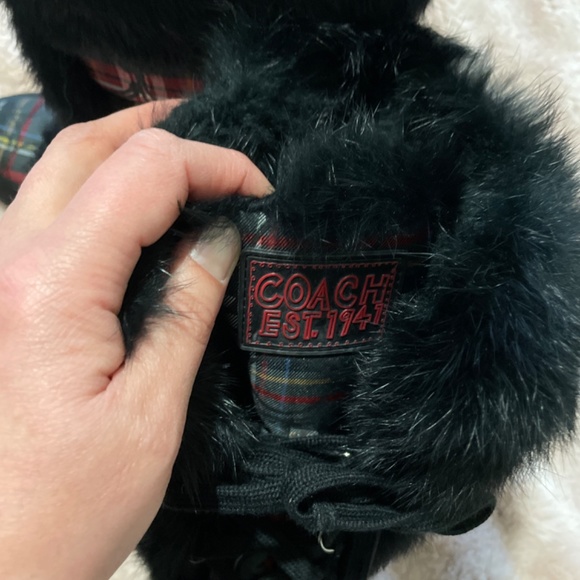 Absolutely beautiful Coach boots - Picture 4 of 6